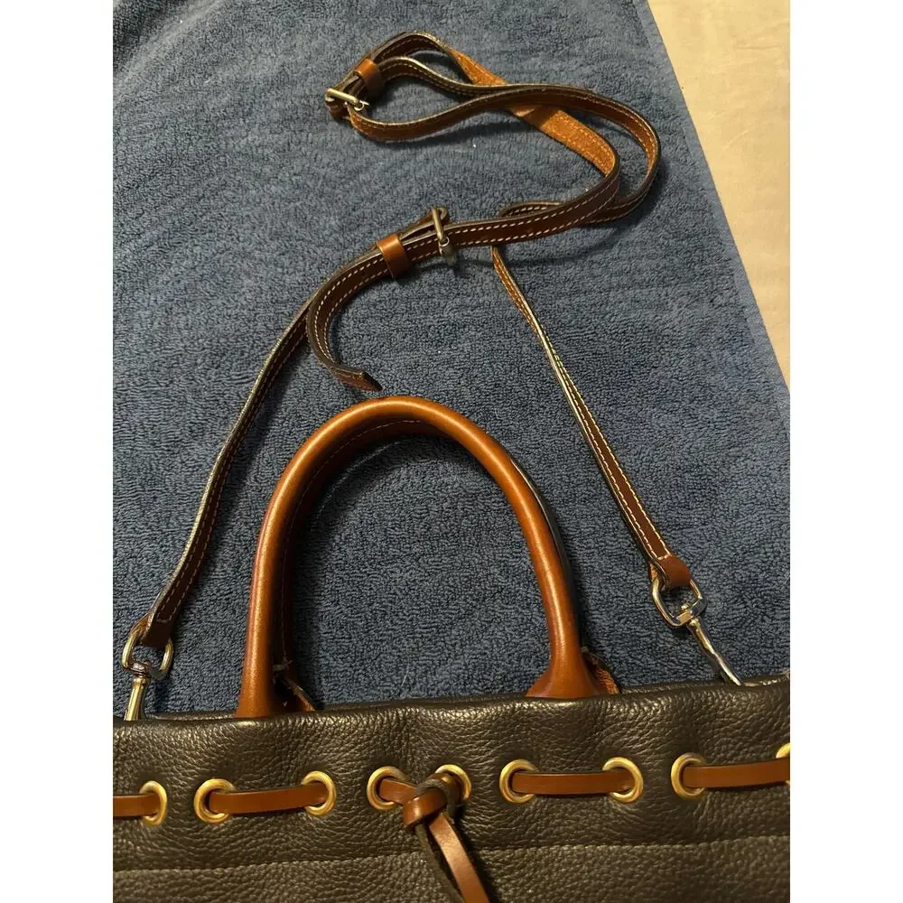 Dooney & Bourke Wakefield Tassel Tote Crossbody Black‎ Leather